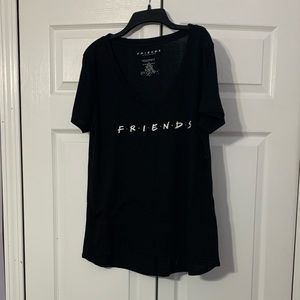 friends graphic t-shirt